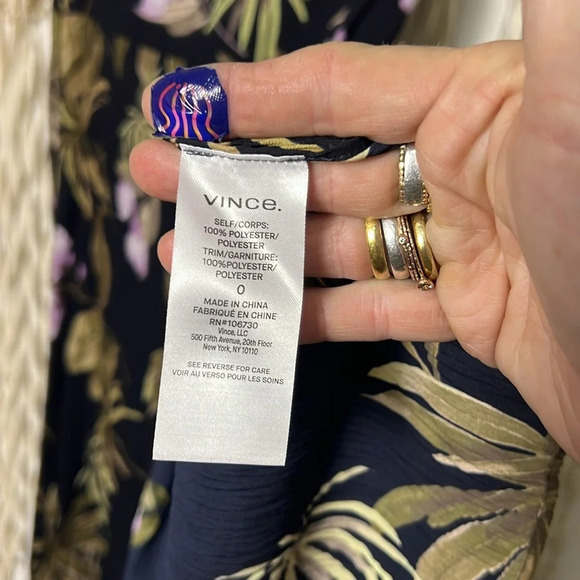 Vince Mixed Tropical Print Midi Wrap Skirt in Navy & Lilac Size 0/XS - Picture 8 of 14